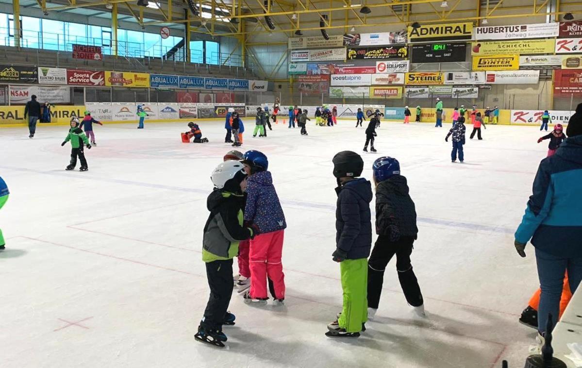 Camping Sportzentrum Zeltweg - A Silent Alternative Esterno foto